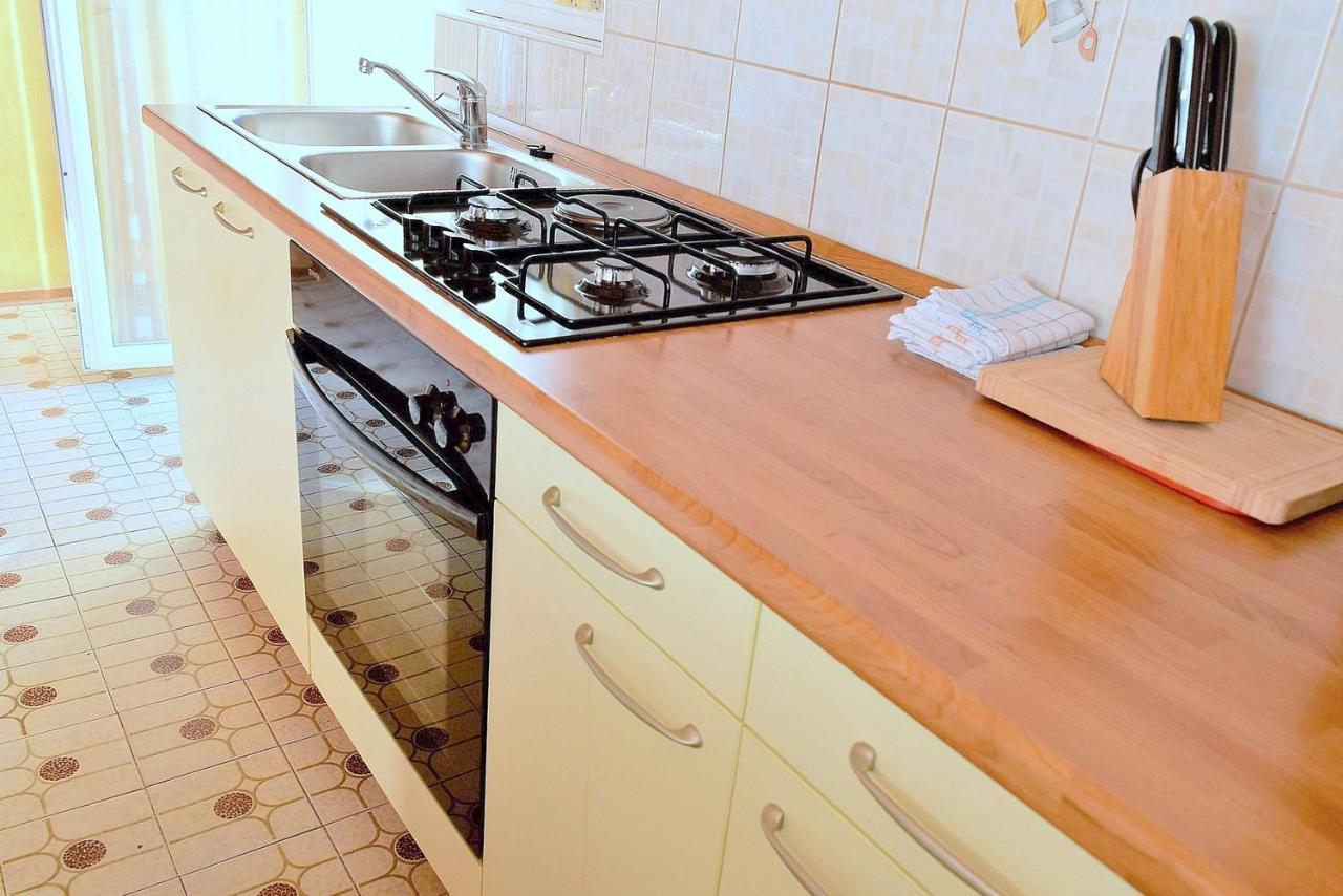 Zoro Apartments Palit Екстериор снимка