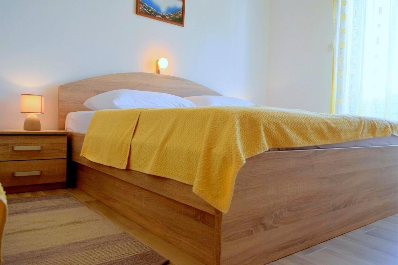 Zoro Apartments Palit Екстериор снимка