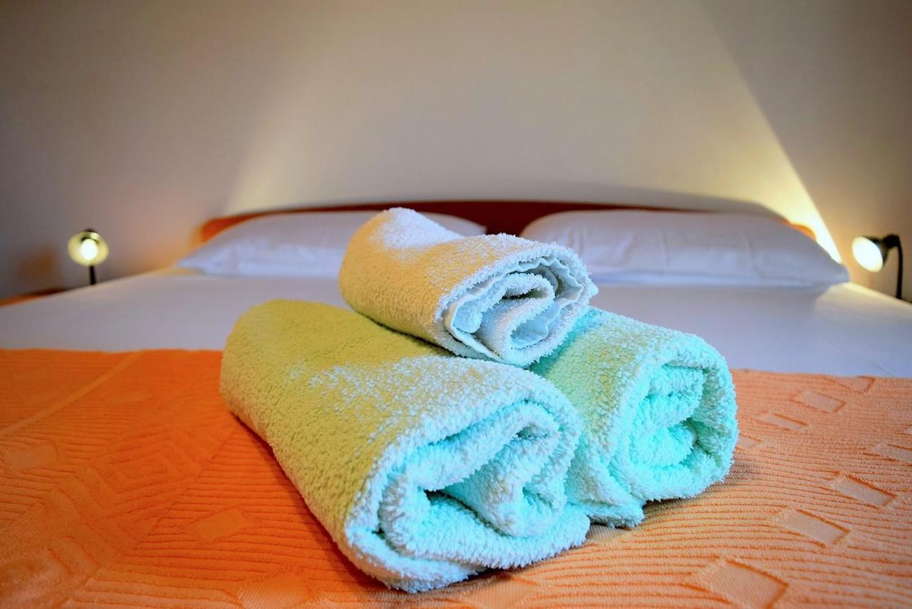 Zoro Apartments Palit Екстериор снимка