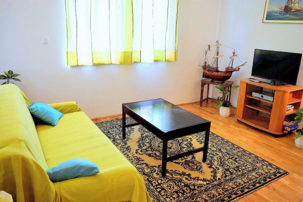 Zoro Apartments Palit Екстериор снимка