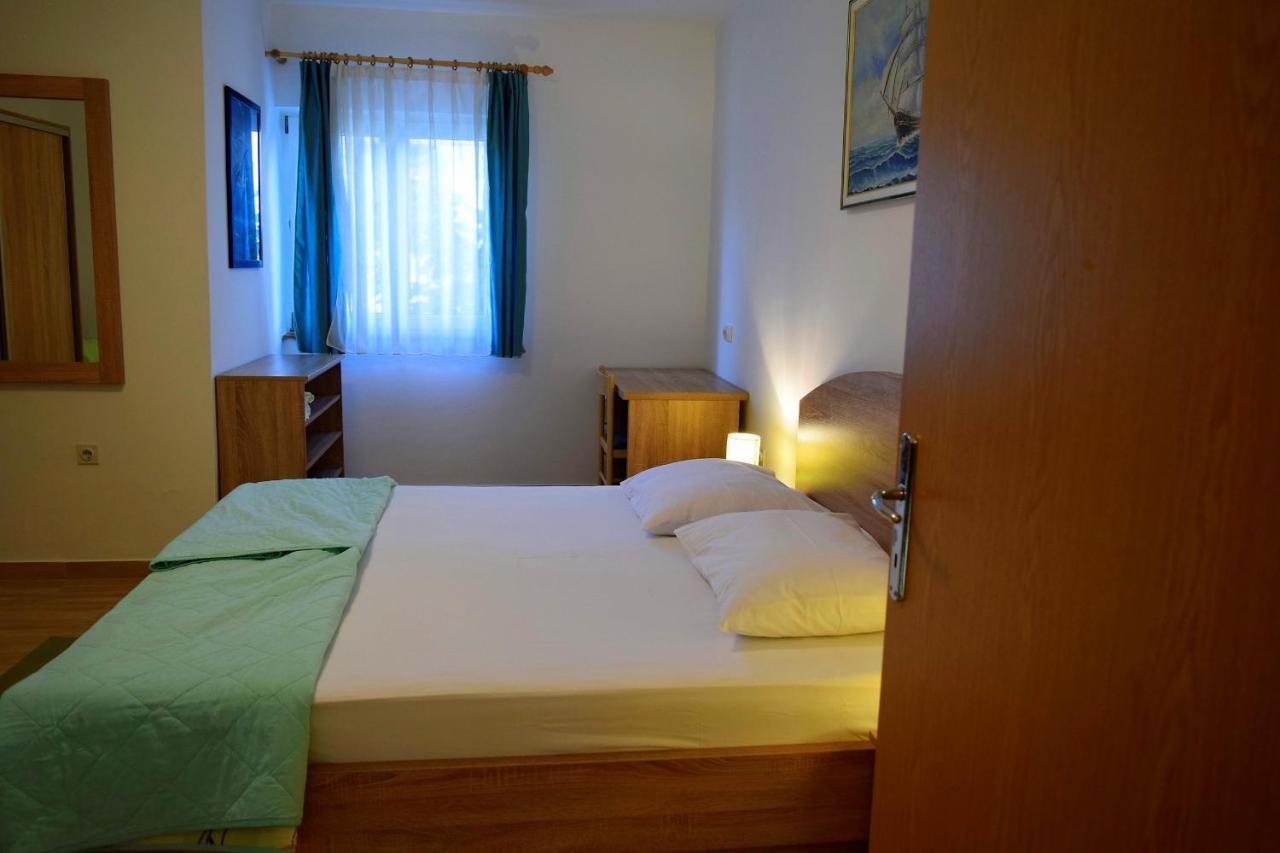 Zoro Apartments Palit Екстериор снимка