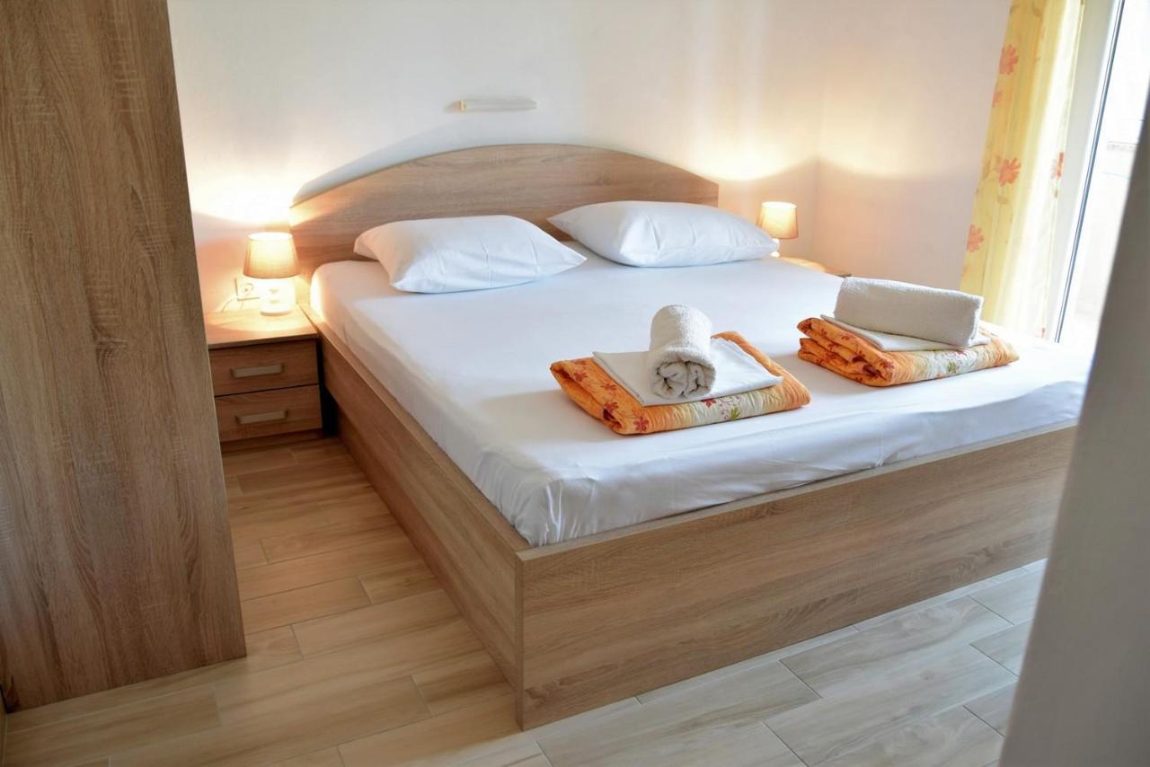 Zoro Apartments Palit Екстериор снимка