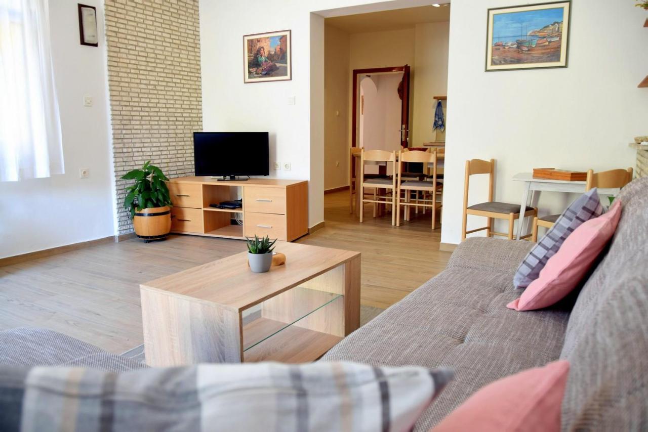 Zoro Apartments Palit Екстериор снимка